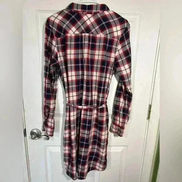 Tommy Hilfiger Denim plaid/flannel like dress Size Medium Blue/Red/White. Belted - Picture 7 of 13
